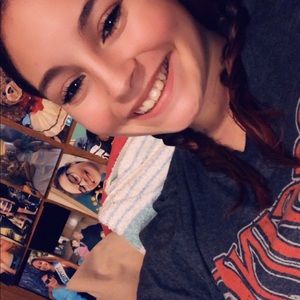 Meet your Posher, Sophia